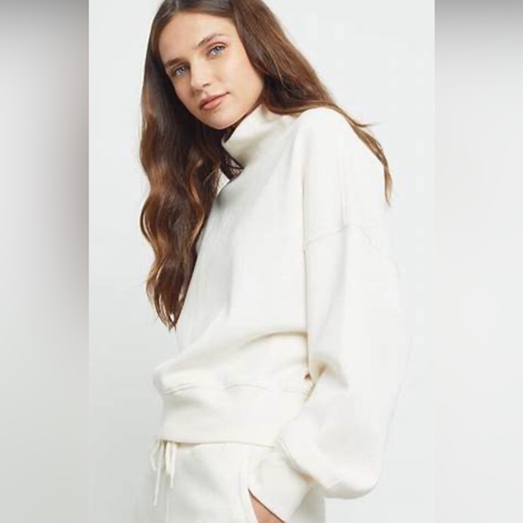 Rails Blaire Mock Neck Long Sleeve Sweatshirt, cream, size XS, NWOT - Picture 3 of 12
